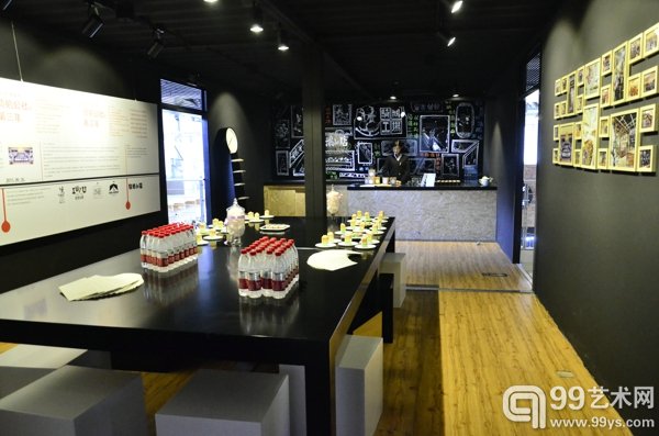 骑鹅的店