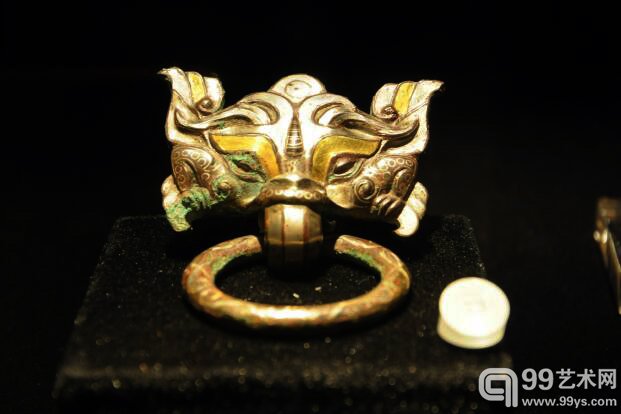 战国-西汉，公元前5世纪-公元1世纪 青铜错金银饕餮纹铺首