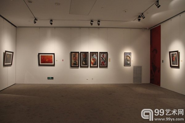 “看云—李青萍作品展”现场
