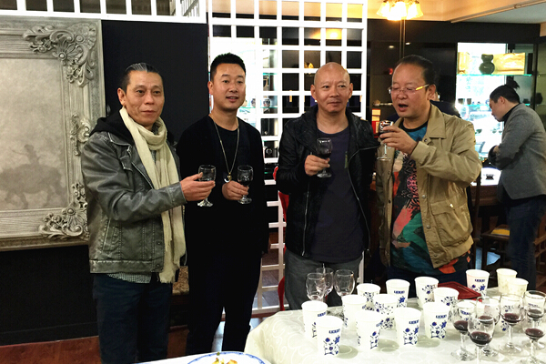 冯丽鹏 岳敏君