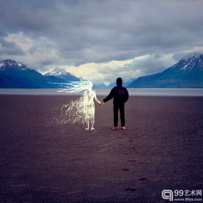 年轻的美国艺术家Aliza Razell的作品