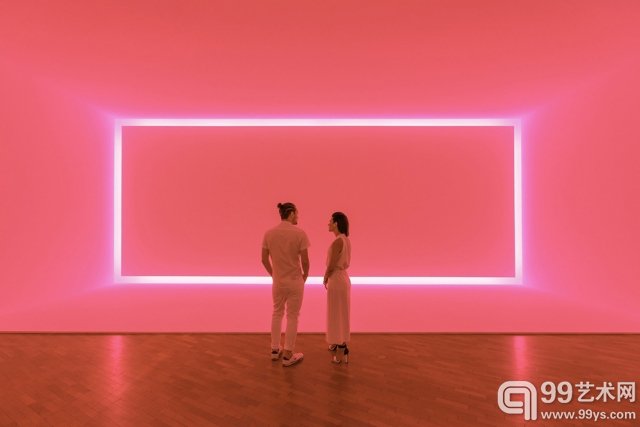 James Turrell 的摄影作品