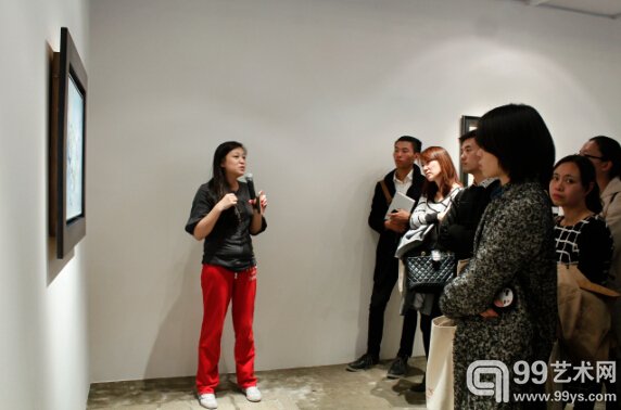 2015佳士得香港秋拍北京巡展现场-张丹丹介绍拍品