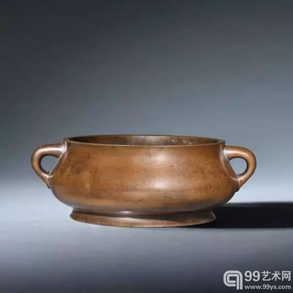 明晚期 蚰龙耳簋式炉 “印月轩制”篆书款 口径13.3厘米 高6.5厘米 重2070克