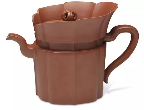 当代 许又峰制八荒来服壶 W 31 cm H 29 cm 2000 cc
