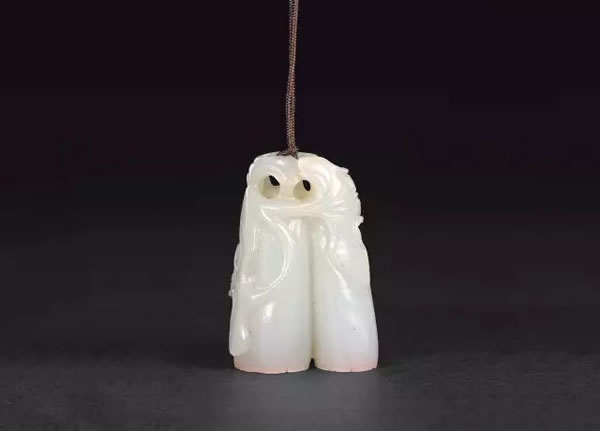 清 白玉瓜形慎行章　 高 4.3 cm