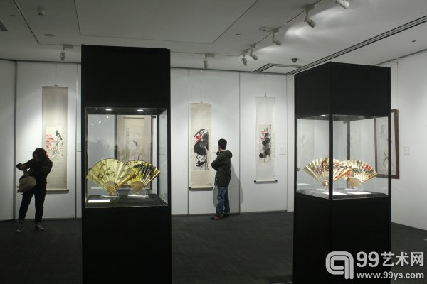 “叶隐闻声——齐白石工笔草虫大展”展览现场