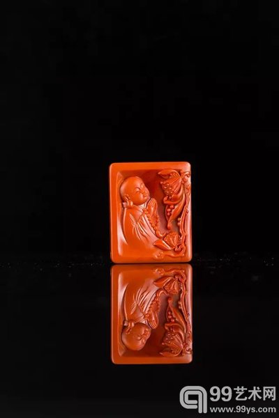 Lot:6056 向佛 作者：罗光明 尺寸：52*42*12mm 约重：55g RMB:100,000-150,000