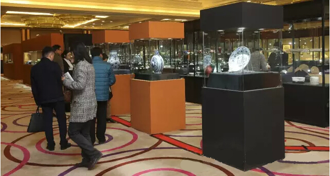 中国嘉德2015秋拍VIP预展现场-瓷器