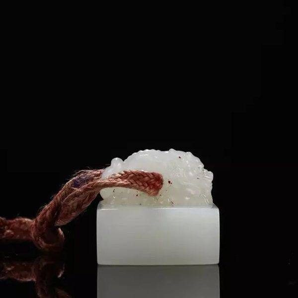 明永乐 白玉龙钮梵文玺