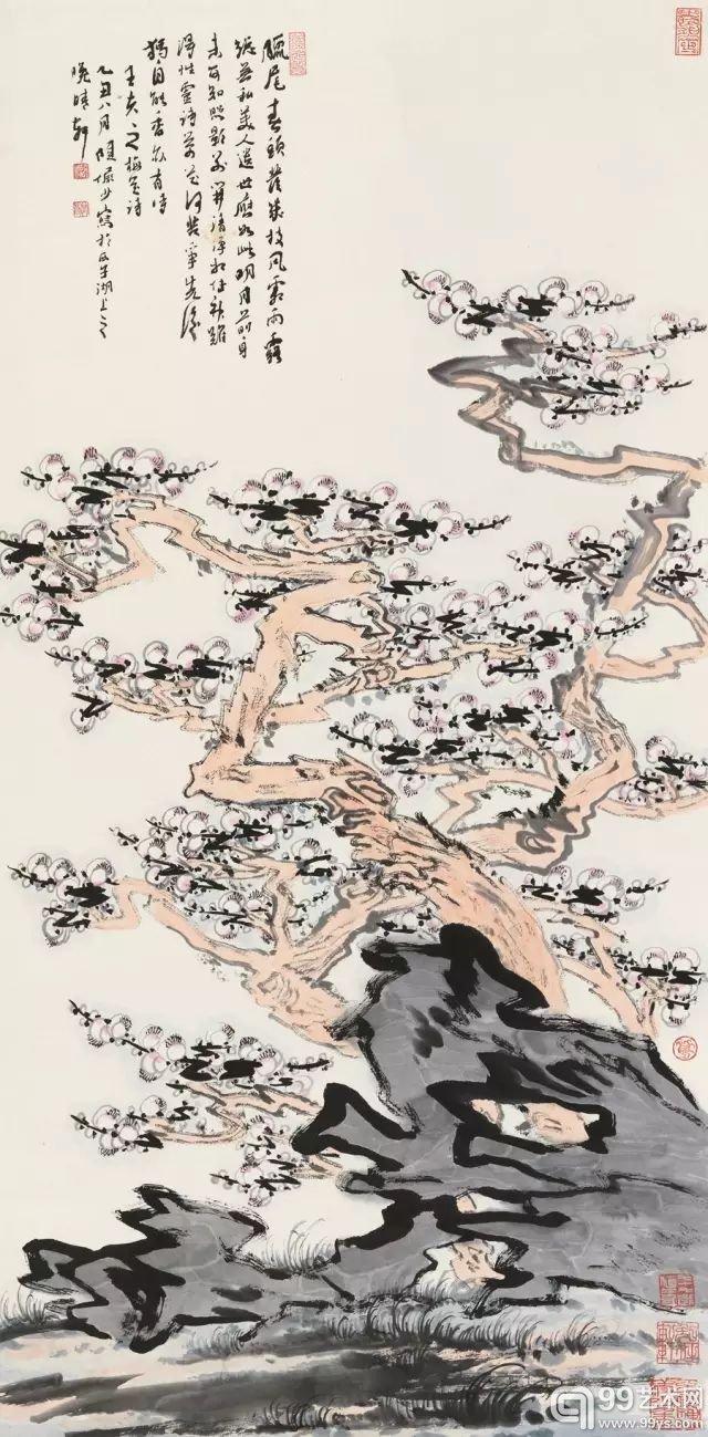 陆俨少 寒梅争春 纸本立轴 1985年作 尺寸：137.5×67.5 cm RMB: 1,200,000-2,200,000 出版：1.《艺苑集英——宝龙精选中国书画》P131，上海书画出版社，2011年。2.《陆俨少书画藏品集》第四卷，香港朵云轩，1994年。3.《艺苑掇英》七十二期P65，上海人民美术出版社。