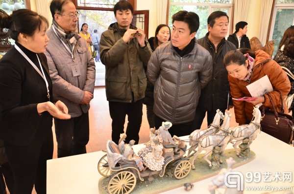 参观西班牙LLADRO瓷器作品
