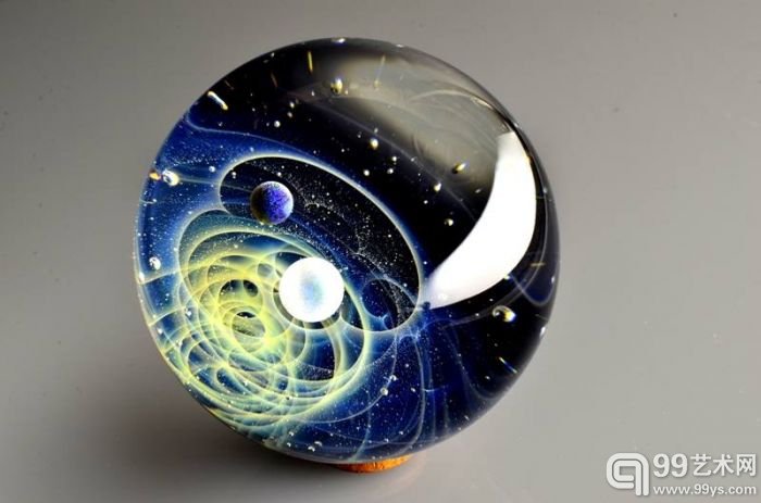 玻璃艺术家Satoshi Tomizu的作品