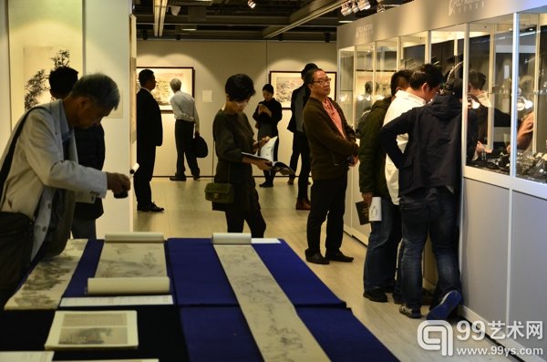北京保利2015秋季拍卖会香港预展现场