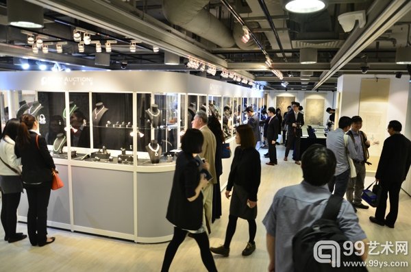 北京保利2015秋季拍卖会香港预展现场