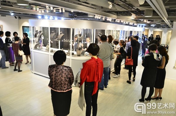 北京保利2015秋季拍卖会香港预展现场