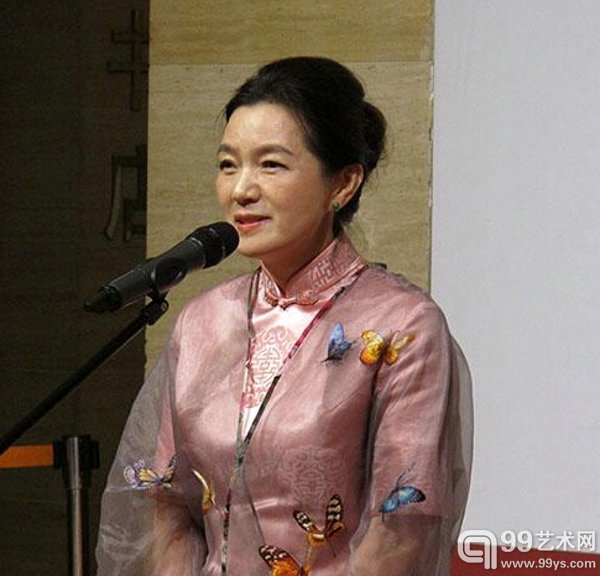 艺术家姚建萍致答谢词
