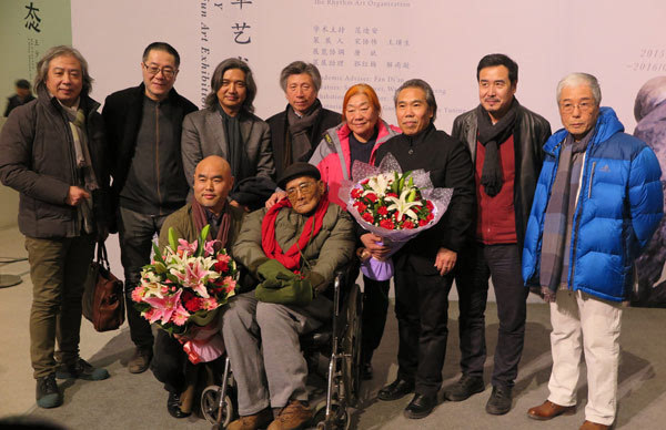 嘉宾现场合影