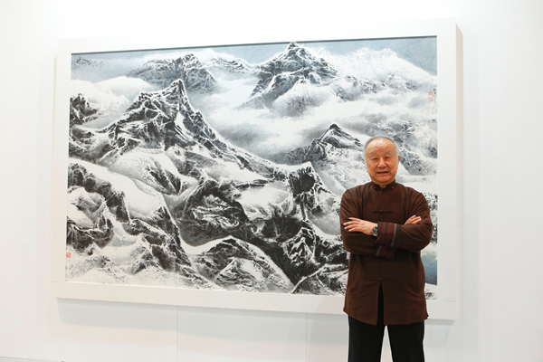 刘国松《雪满群山》, 2010, 纸本水墨设色,高. 189.5公分x 寛. 292公分,世界画廊，香港, 价值港币1,000万元