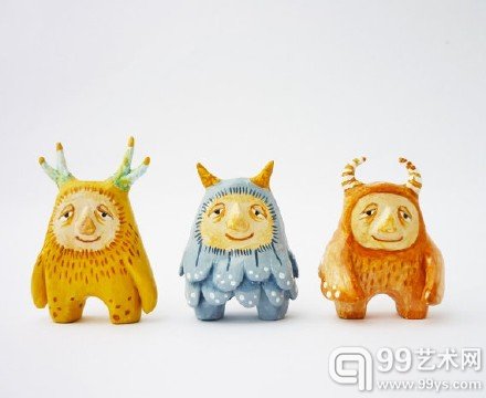 设计师Sweetbestiary的萌系Q版玩偶陶艺设计作品