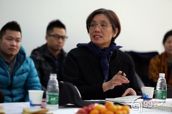 学术研讨会现场著名艺术评论家曹星原发言