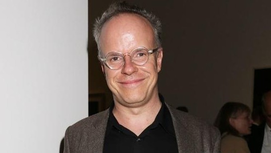 策展人 汉斯·乌尔里希·奥布里斯特（Hans Ulrich Obrist）