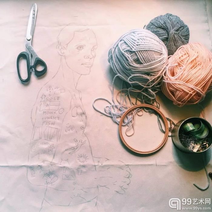 铅笔画般的手工刺绣