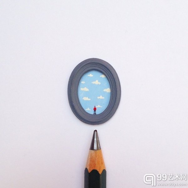 　其实只要能有扇窗，不论多小，能窥见蓝天就好了。