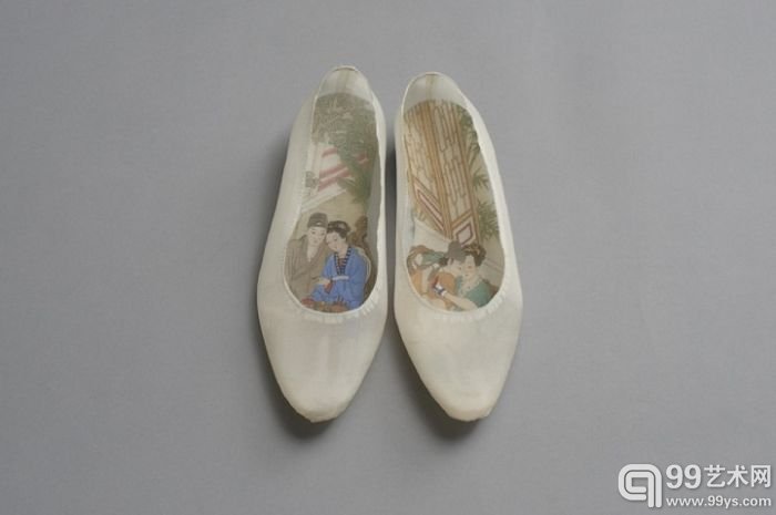 中国艺术家彭薇的作品
