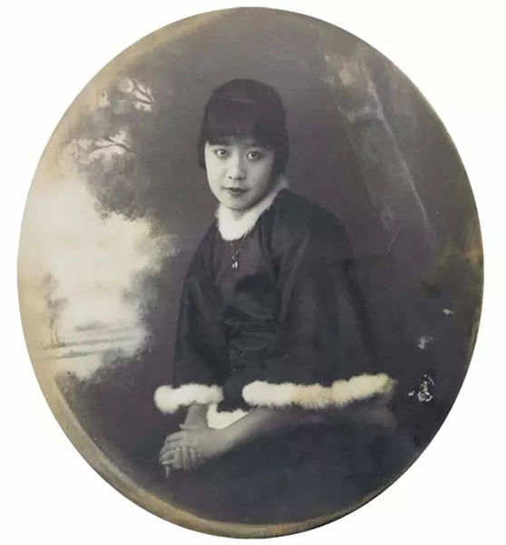 关紫兰（摄于三十年代）
