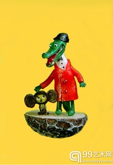 阿尼斯金制作的微型艺术品。