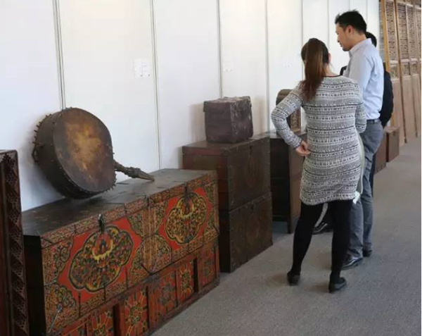 承古容今-古典家具及工艺品展区