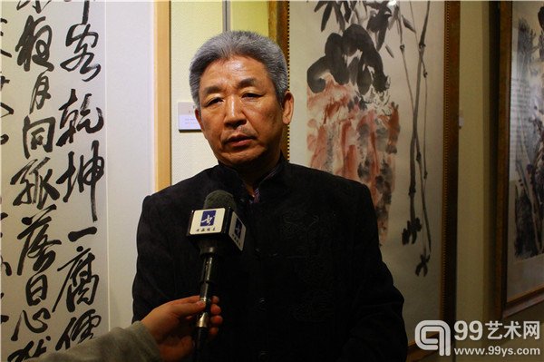 杨华山主任接受媒体采访