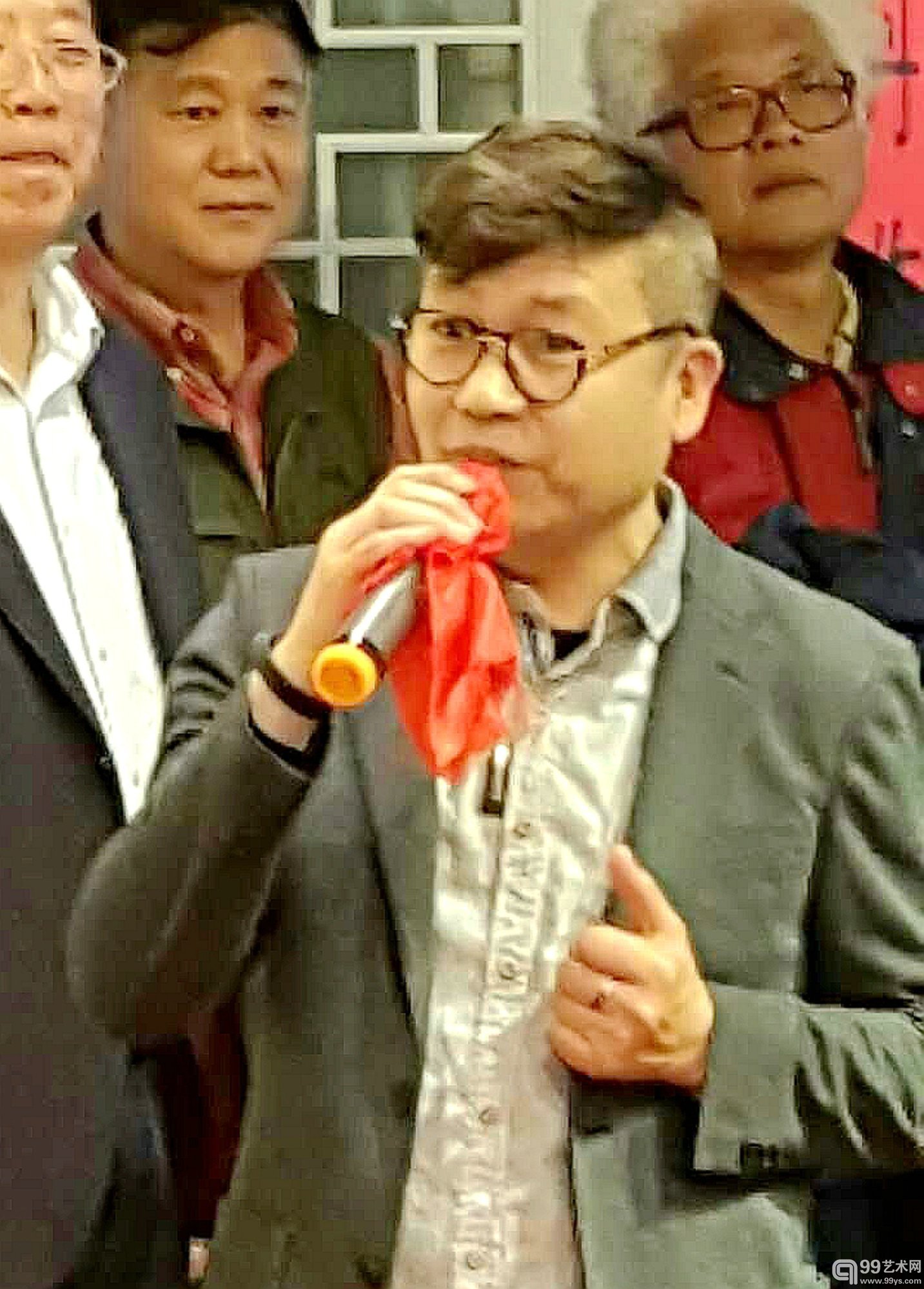 万国艺术馆馆长商长松