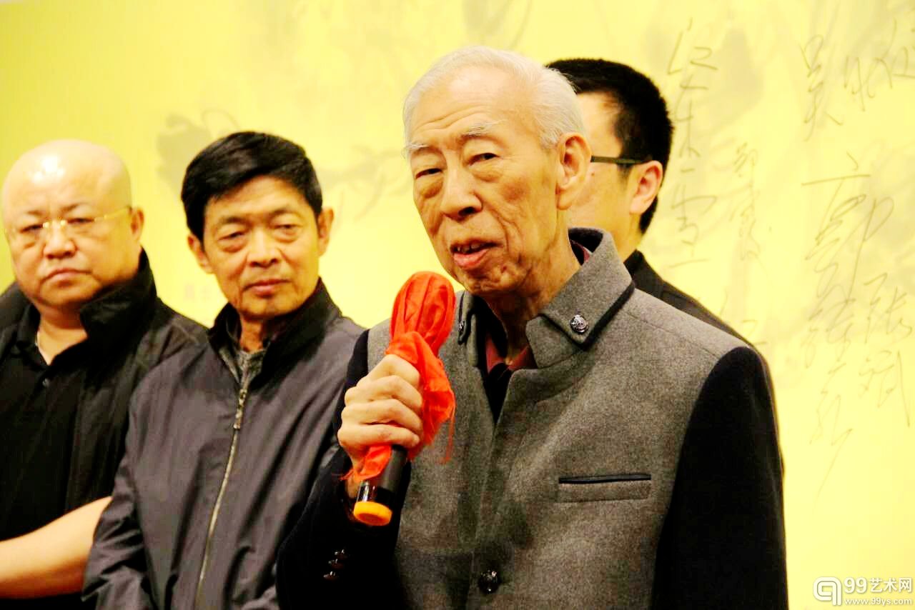 中国体育美术促进会会长吾如仪
