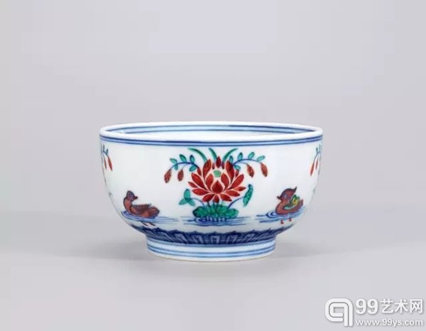 明成化·御窑斗彩满池娇墩式碗来源:日本家族珍藏。D:13.5cm/H:7.2cm
