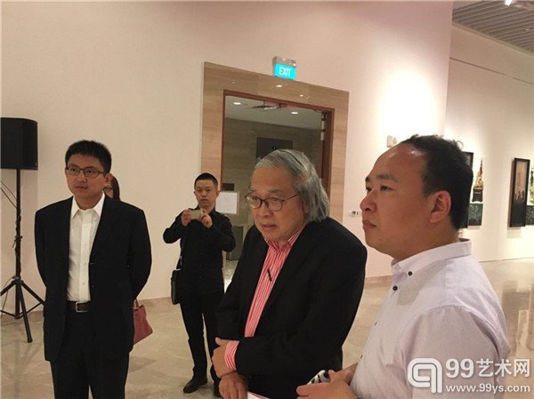 策展人姬忠鹏介绍项目