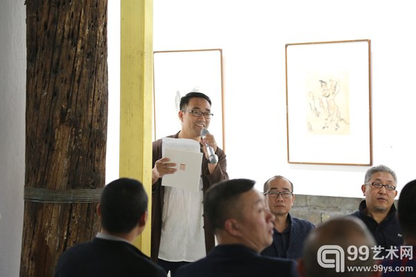 艺术粮仓美术馆长张涛