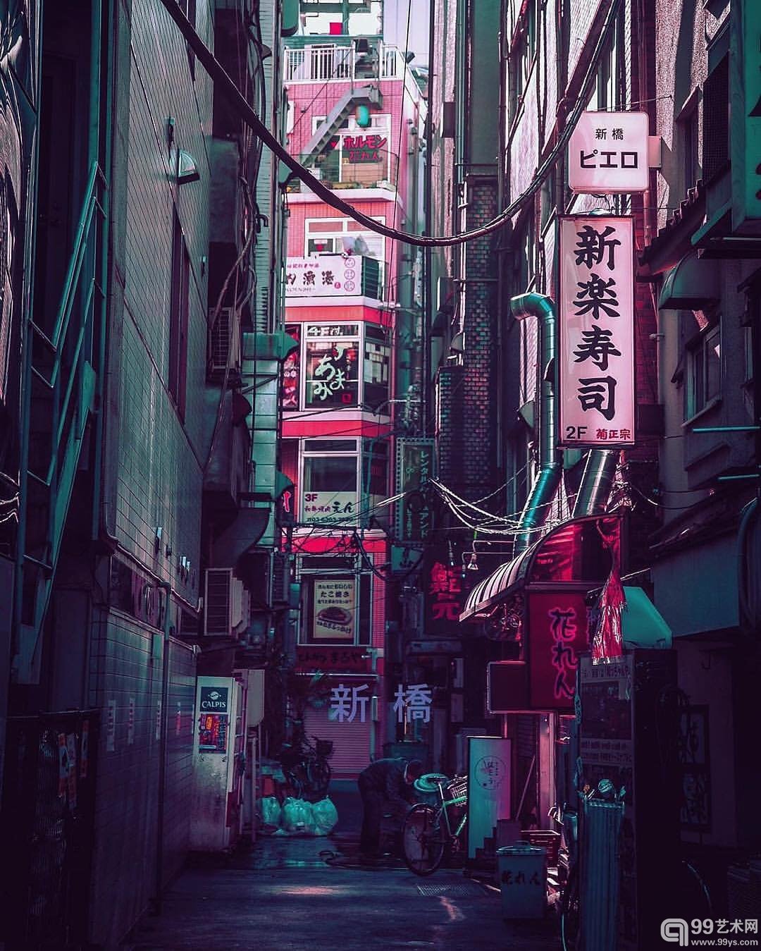 The Neon Glow of Tokyo’s Nightlife Captured by Liam Wong