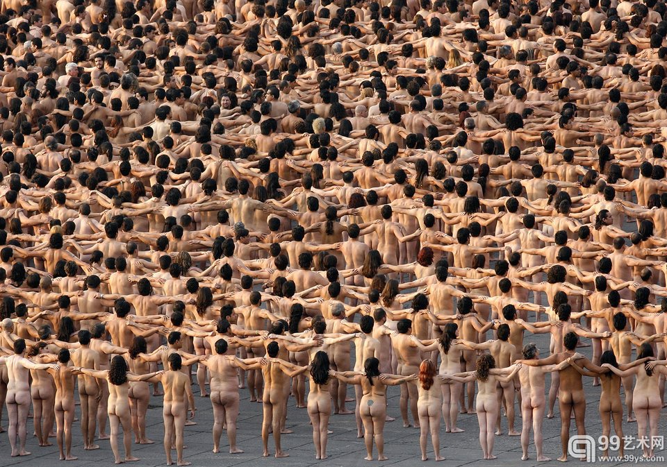 图尼克的更多早期作品