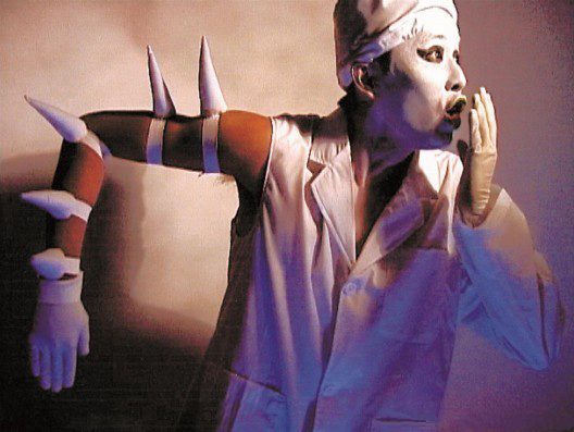 Cao Fei, “Chain Reaction”, video still, 2000. Courtesy The Artist and Vitamin Creative Space.