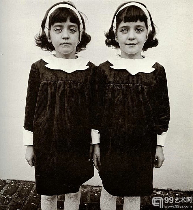 黛安·阿勃丝 Diane Arbus - 双胞胎
