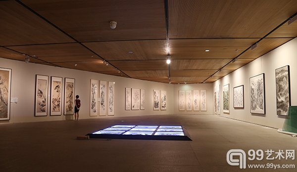 毕业季展览现场展出作品