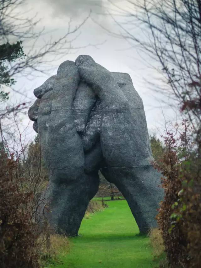 \