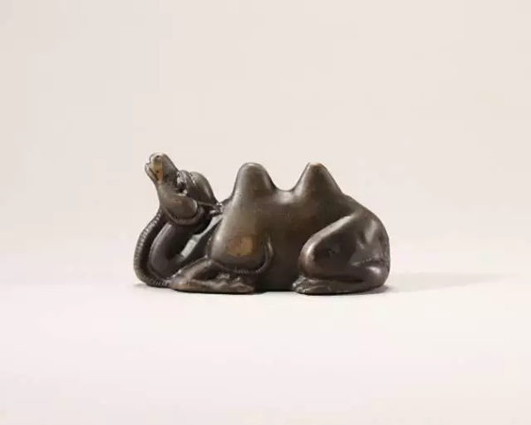 唐 - 宋 铜骆驼水注        