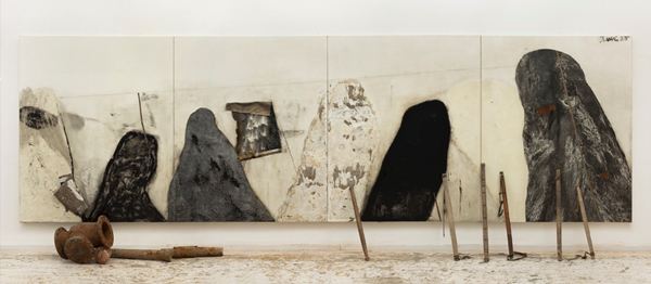 《剩水图－1》，2015  布面综合材料、现成品及多媒体装置  253x852cm
