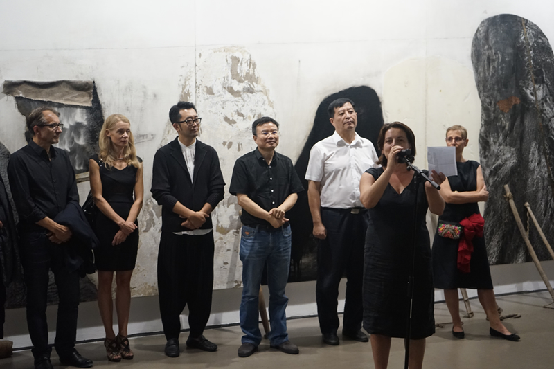 斯洛文尼亚马里博尔美术馆馆长Breda Kolar Sluga致辞