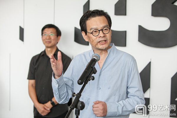 北京国际设计周组委会办公室副主任、北京歌华创意设计中心主任 曾辉教授
