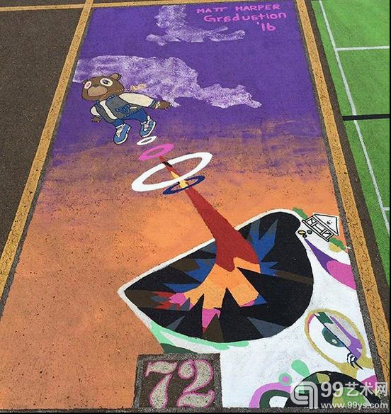 厉害了,这群高中生把停车位搞成了艺术空间