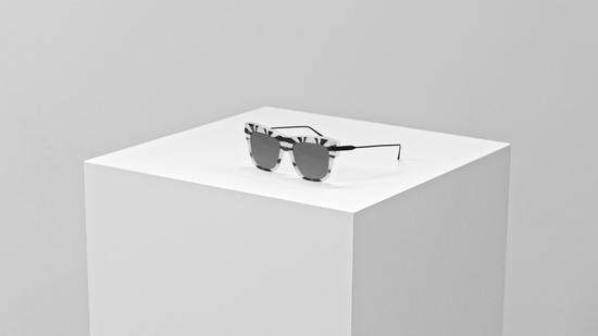 Xu Zhen + ill.i 限量款眼镜 WA507S04